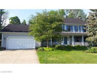 34356 Blue Heron Dr, Cleveland, OH 44139-5652