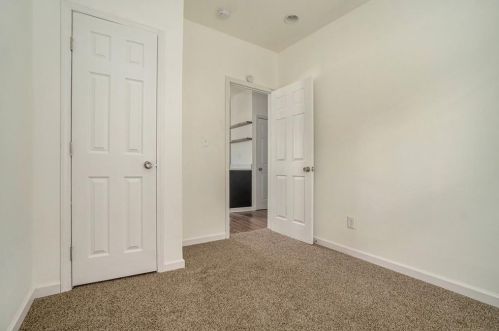 718 Ira St, Atlanta GA  30310-2168 exterior