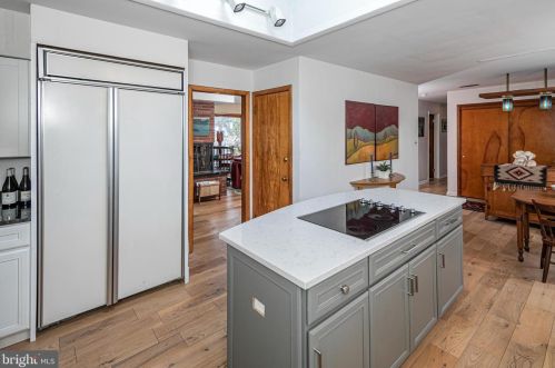 41 Manning Ln, Trenton NJ  08648-1018 exterior