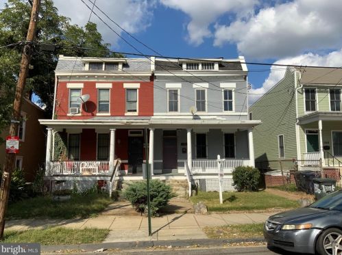 1316 W St, Washington DC 20009-1107 exterior