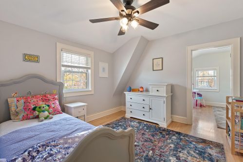 2119 Marion St, Milwaukee WI  53211-2007 exterior