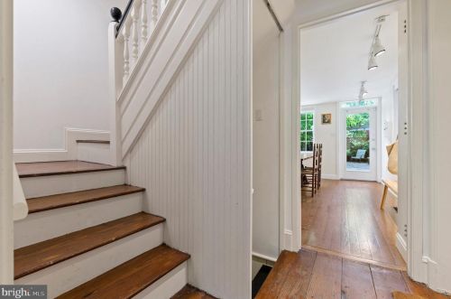 413 10th St, Philadelphia PA 19148-5006 exterior