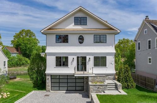 53 Edgewater Dr, Old Greenwich, CT 06870-1942