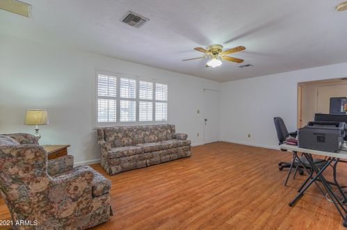 4701 40 Dr, Phoenix AZ 85019-1428 exterior