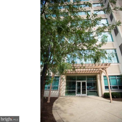 91 9th St, Philadelphia, PA 19107-2410