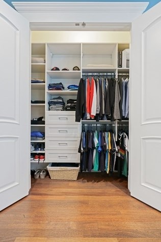 1309 Nelson St, Chicago IL 60657-3042 exterior