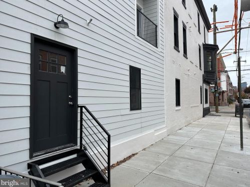 1500 Dickinson St, Philadelphia PA 19146-4757 exterior