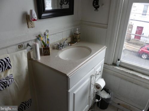 316 Prince St, Lancaster PA 17603-3024 exterior