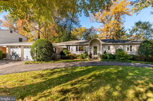 1211 Pinecrest Cir, Silver Spring, MD 20910-1627