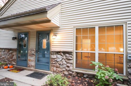 109 Foxmeadow Dr, Limerick PA  19468-1502 exterior