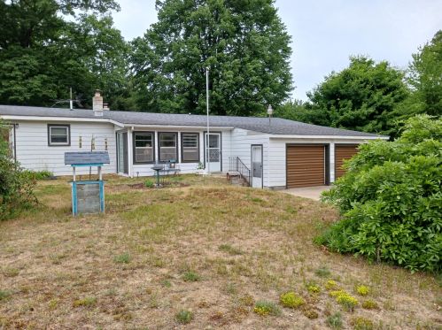 3498 Giles Rd, Meskegon MI  49445-9628 exterior