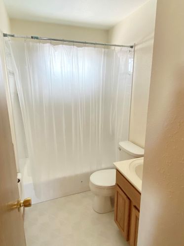 3201 Mero St, Manitowoc WI 54220-4342 exterior