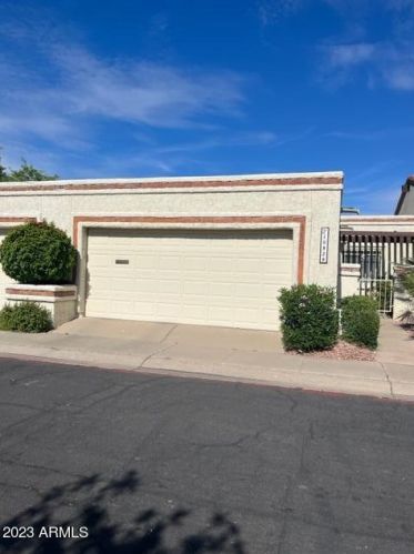 10828 29th Ave, Phoenix AZ  85029-4532 exterior