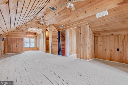 373 High St, Hanover PA 17331-3922 exterior