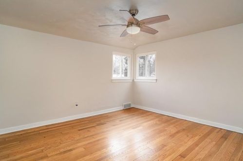 712 Southern Ave, Pittsburgh PA 15235-4166 exterior