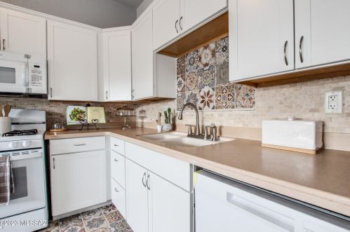 254 Melridge St, Tucson AZ  85706-3352 exterior