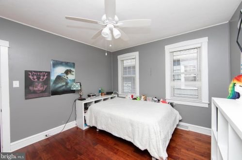 257 Stratford Ave, Camden NJ 08108-2327 exterior