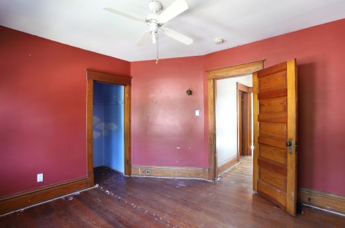 1254 College Ave, Grand Rapids MI 49505-5175 exterior