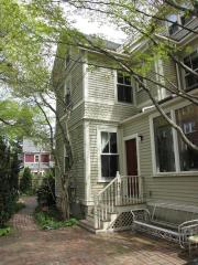 14 Linnaean St, Cambridge MA  02138-1614 exterior