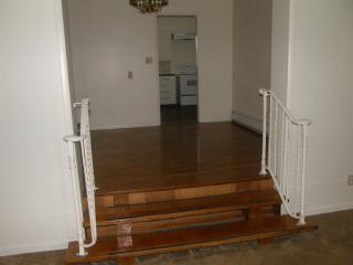 1028 Linwood Cir, Springfield MO  65807-1854 exterior