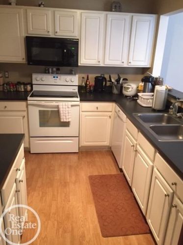 52058 Heatherstone Ave, Macomb Township MI  48042-3554 exterior