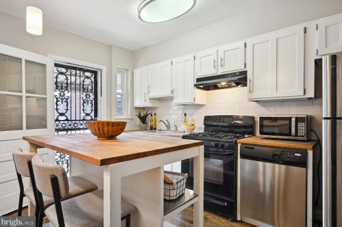 2316 13 Pl, Washington DC 20018-1110 exterior