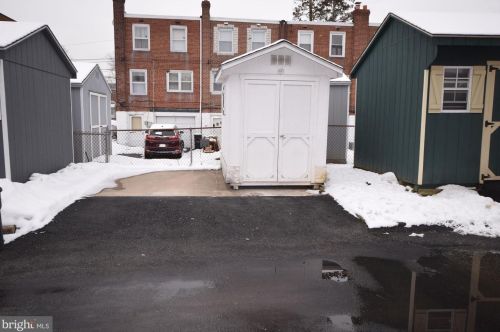 1062 Tremont Dr, Manor PA 19036-1521 exterior