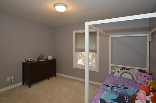 6513 Belgian Ave, Kalamazoo MI  49009-5992 exterior