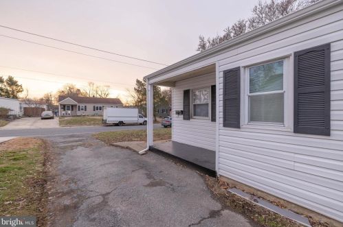 46 Lea Rd, New Castle, DE 19720-1908