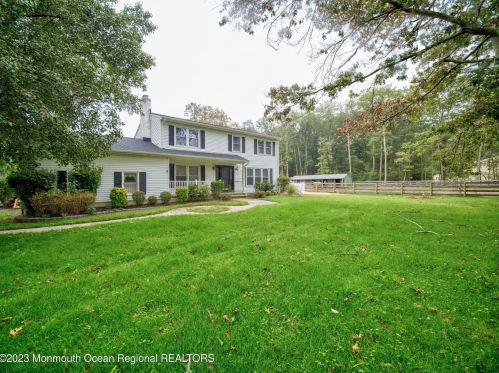 565 Basso St, Jackson Twp NJ  08527-5215 exterior