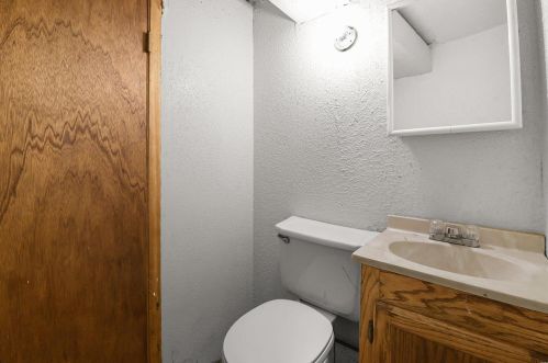 5536 Emerson Ave, Saint Louis MO 63120-2240 exterior