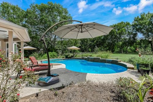 4910 Bessies Crk Trce, Fulshear TX 77441-4403 exterior