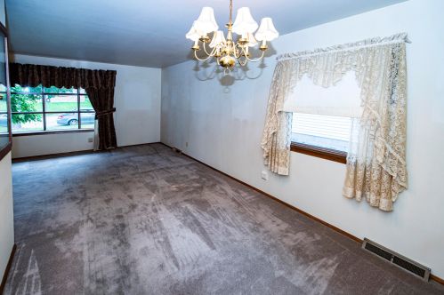 1810 Abbott Ave, Milwaukee WI 53221-3426 exterior