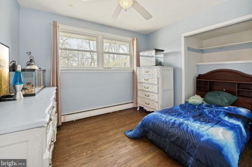 111 Hillside Ave, Haddon Heights NJ 08035-1132 exterior