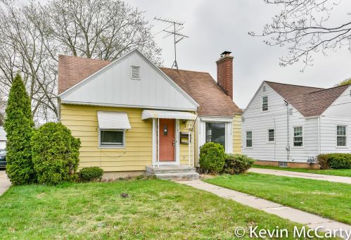 1718 Fremont Ave, Grand Rapids MI 49504-2839 exterior