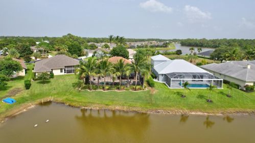 225 Fernleaf Trl, Fort Pierce FL 34953-8212 exterior