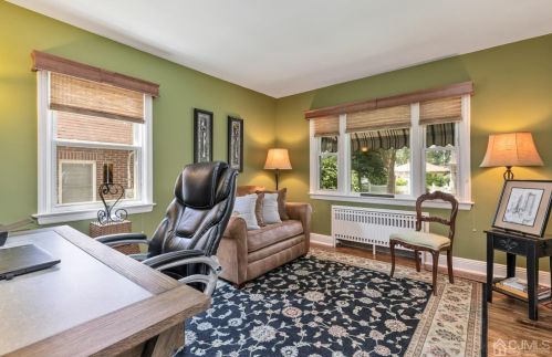 46 Lincoln Ave, Edison NJ exterior