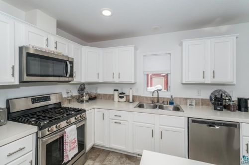 2927 Bald Eagle Trl, Duluth MN 55804-1198 exterior