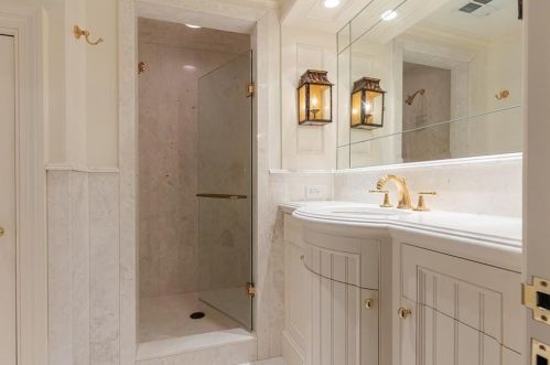 2774 Andrews Dr, Atlanta GA 30305-2903 exterior