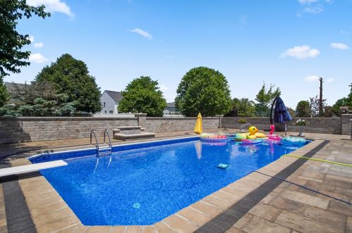 25710 Equestrian Ln, Joliet IL 60404-6029 exterior