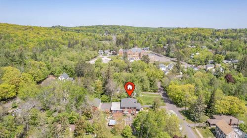 2127 Columbus Ave, Duluth MN 55803-2516 exterior