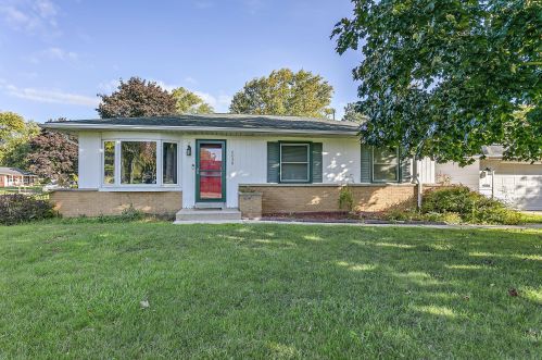 6038 Fairlane Ave, Milwaukee, WI 53223-3558