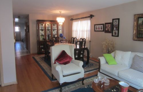 8544 Berwyn Ave, Chicago IL 60640-2005 exterior