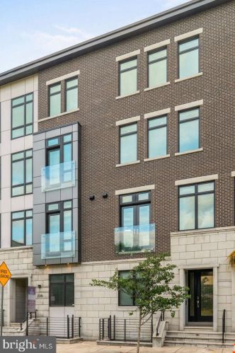 308 2nd St, Philadelphia PA 19133-0040 exterior