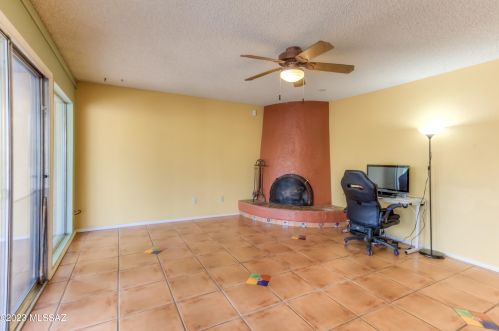 7561 La Cienega Dr, Tucson AZ  85715-3526 exterior