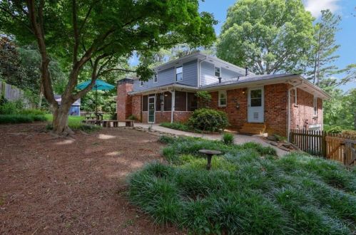 3750 Prestwick Dr, Tucker GA  30084-2423 exterior