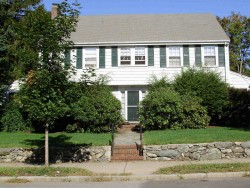 457 Waltham St, Newton, MA 02465-1937