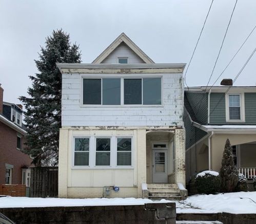857 Hutchinson Ave, Pittsburgh PA 15218-1433 exterior