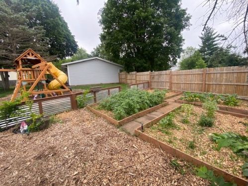 794 Dover Ct, Bull Valley IL 60014-7809 exterior