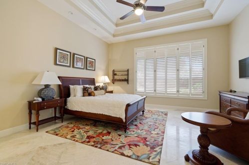 8808 Ln Palma Ln, Naples FL 34108-7755 exterior